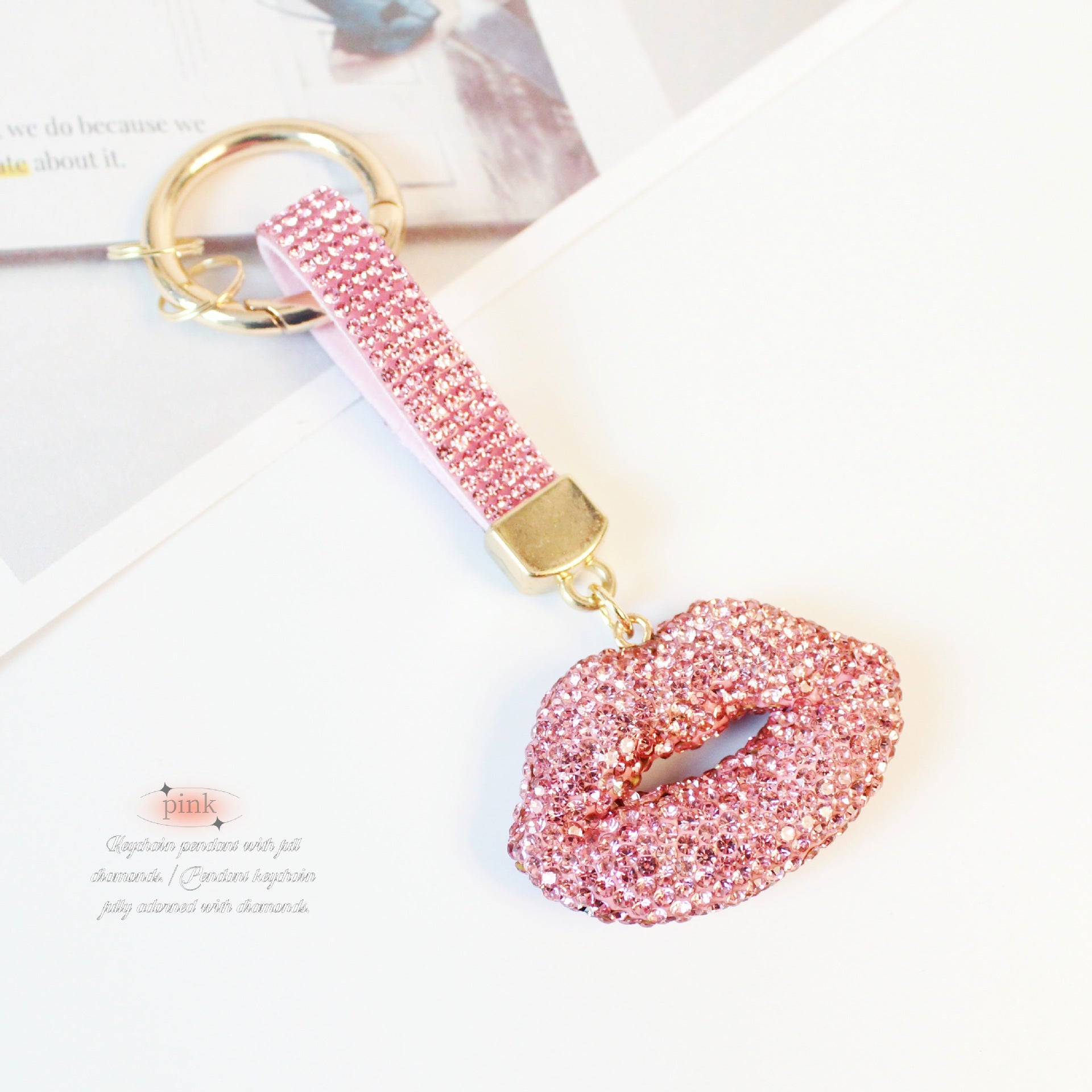 Wholesale Creative lips keychain